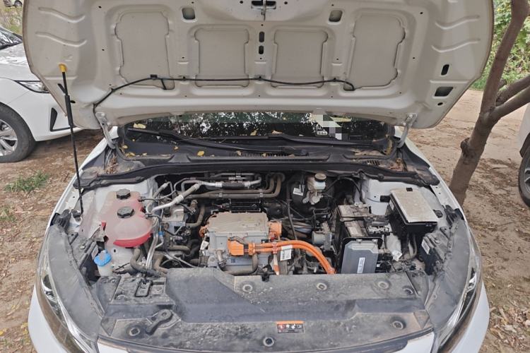 Used Livan Maple 60s 2022 Revised Edition Easy-Drive Version Lithium Iron Phosphate Engine Bay