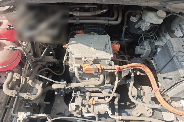 Used Livan Maple 60s 2022 Easy-to-Replace Version Lithium Iron Phosphate Engine Bay