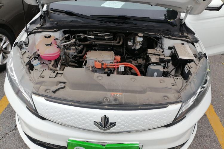 Used Livan Maple 60s 2022 Easy-to-Replace Version Lithium Iron Phosphate Engine Bay