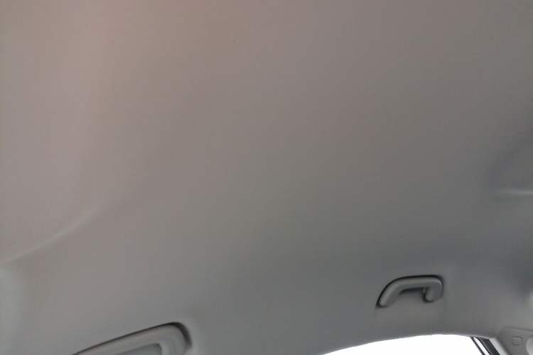 Used Livan Maple 60s 2022 Easy-to-Replace Version Lithium Iron Phosphate Headliner