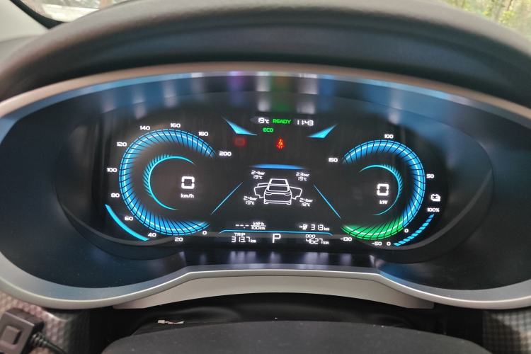 Used Livan Maple 60s 2022 Revised Edition Easy-Drive Version Lithium Iron Phosphate Instrument Cluster