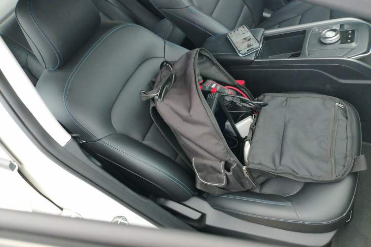 Used Livan Maple 60s 2022 Easy-to-Replace Version Lithium Iron Phosphate Right Front Seat