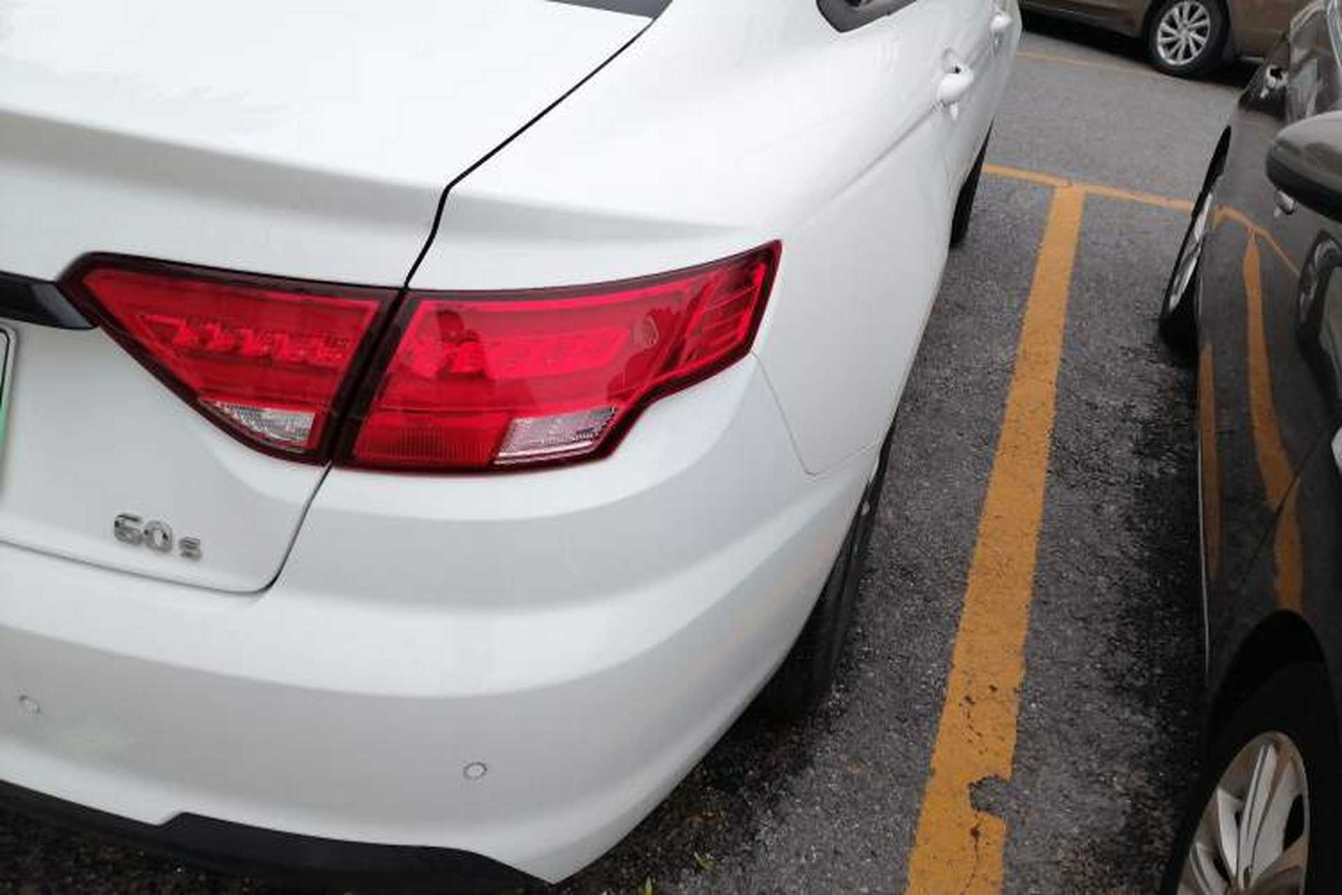 Used Livan Maple 60s 2022 Easy-to-Replace Version Lithium Iron Phosphate Right Rear Taillight