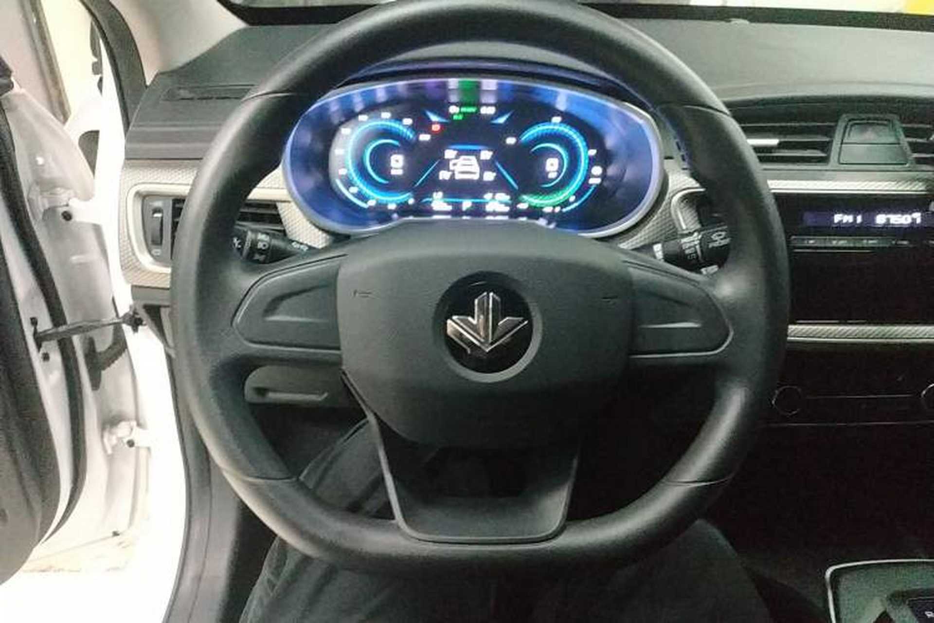 Used Livan Maple 60s 2024 Happiness Customized Full Vehicle—Taxi-Dedicated Version Steering Wheel