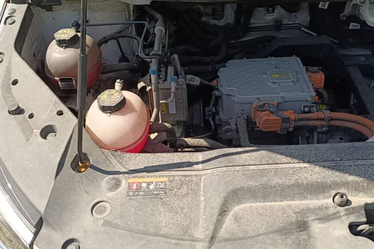 Used Livan Maple 80V 2021 Easy-to-Replace Version Lithium Ternary Engine Bay Right