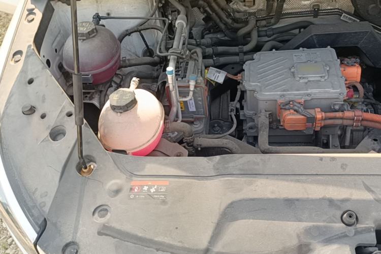 Used Livan Maple 80V 2021 Easy-to-Replace Version Lithium Ternary Engine Bay Right