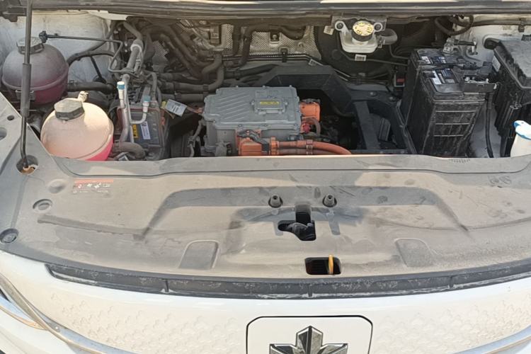 Used Livan Maple 80V 2021 Easy-to-Replace Version Lithium Ternary Engine Bay