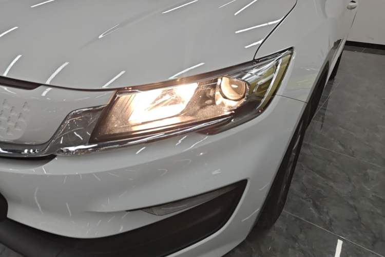 Used Livan Maple 80V 2021 Youtong Edition Lithium Iron Phosphate Left Front Headlight