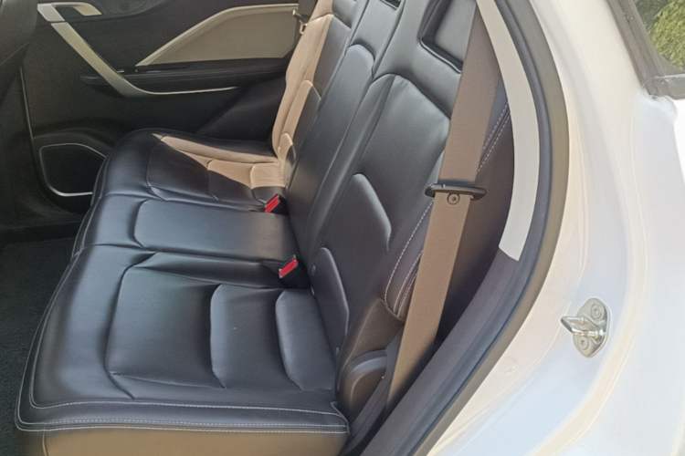 Used Livan Maple 80V 2021 Easy-to-Replace Version Lithium Ternary Left Rear Seat