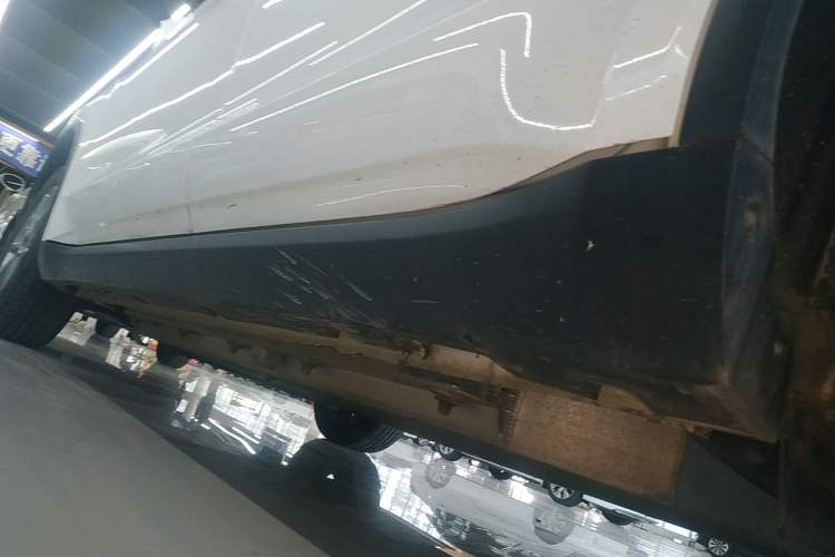 Used Livan Maple 80V 2021 Easy-to-Replace Version Lithium Ternary Left Side Sill