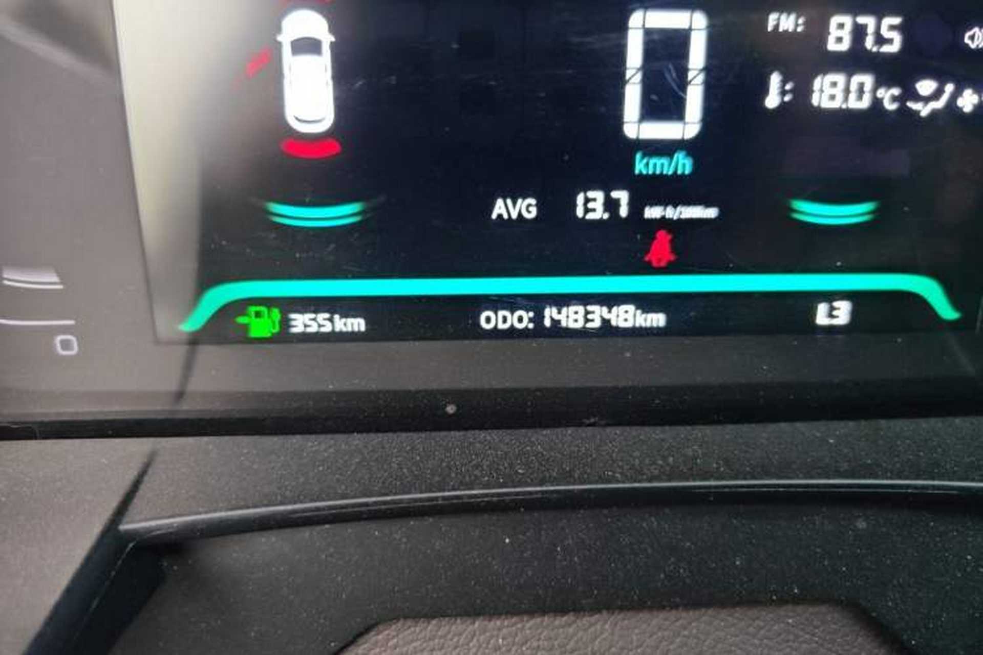 Used Livan Maple 80V 2021 Easy-to-Replace Version Lithium Ternary Odometer Close Up