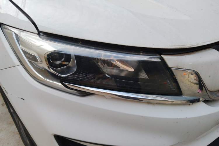 Used Livan Maple 80V 2021 Battery-Swap Premium Edition Lithium NMC Right Front Headlight