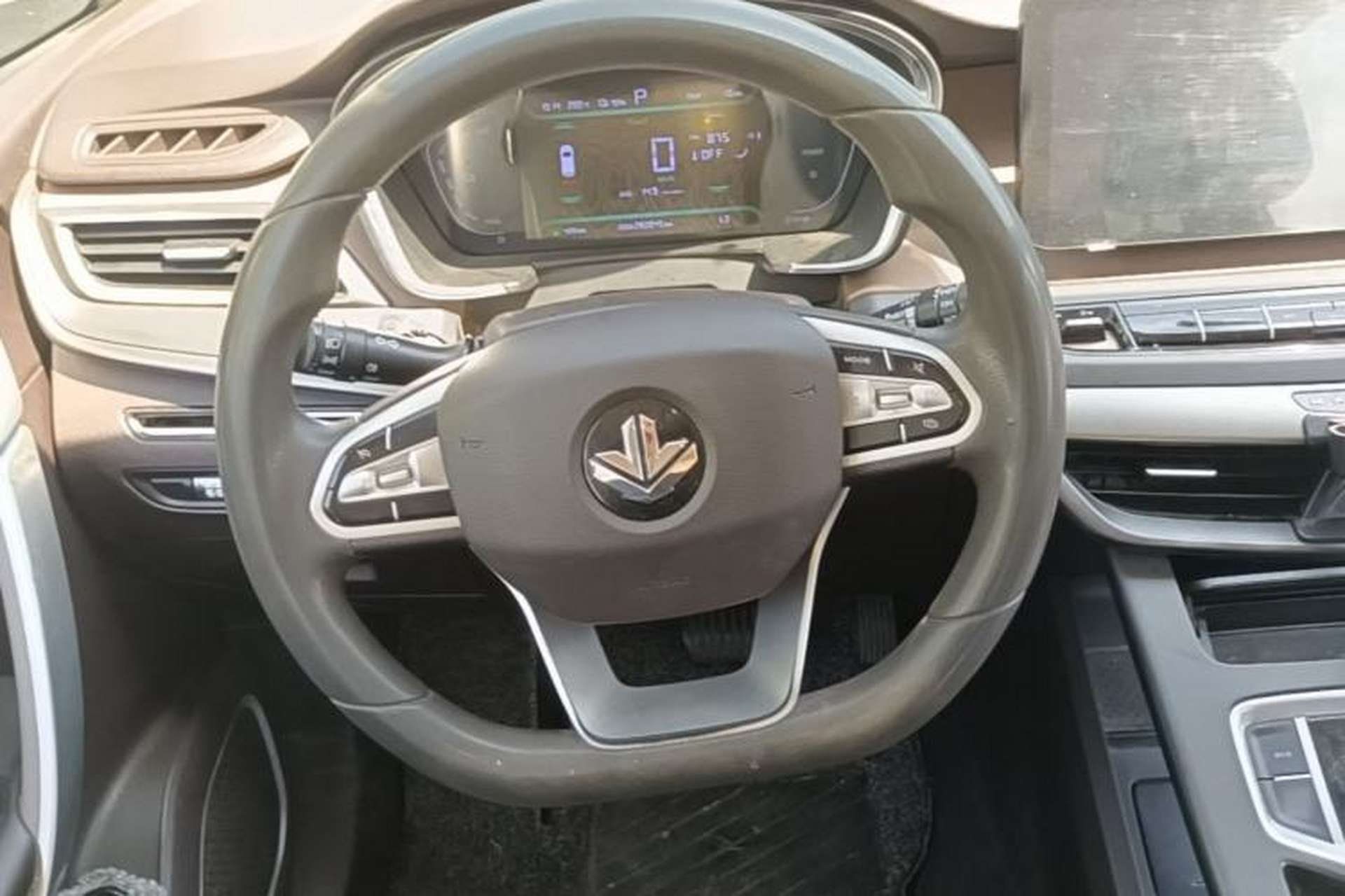 Used Livan Maple 80V 2021 Easy-to-Replace Version Lithium Ternary Steering Wheel