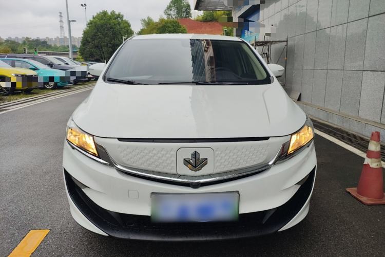 Used Livan Maple 80v L 2024 515 km Range 7 Seats Exterior 1