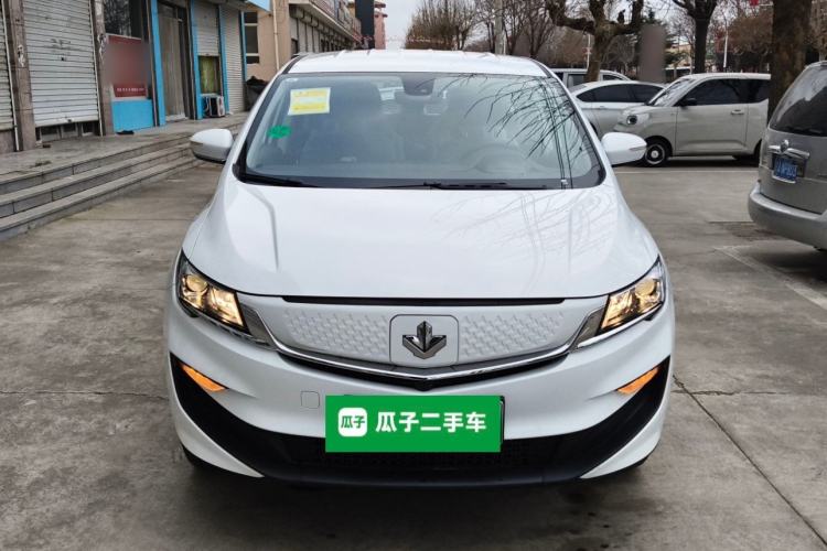 Used Livan Maple 80v L 2024 515 km Range 7 Seats Exterior 1