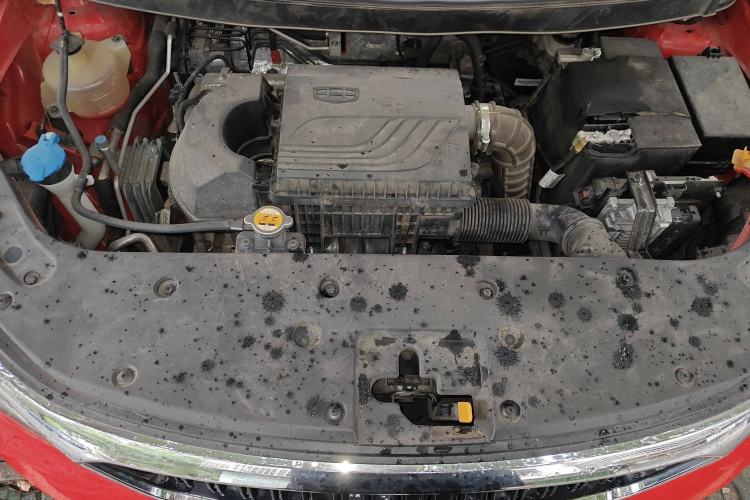 Used Livan X3 PRO 2022 1.5L CVT Xiao Sa Engine Bay