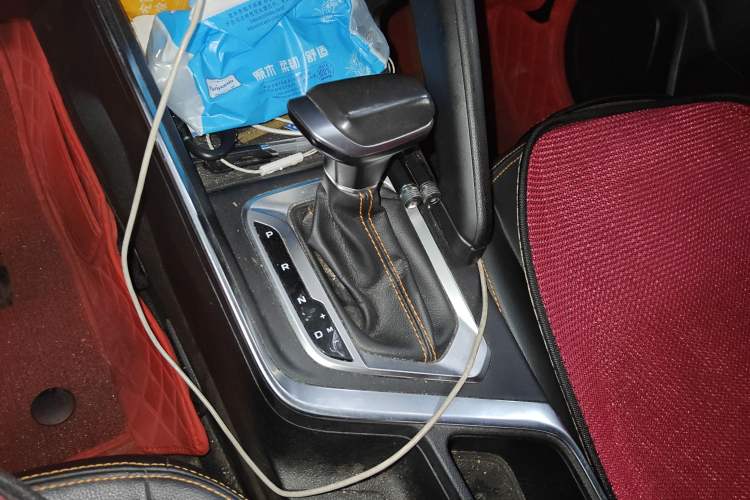 Used Livan X3 PRO 2022 1.5L CVT Xiao Sa Gear Lever