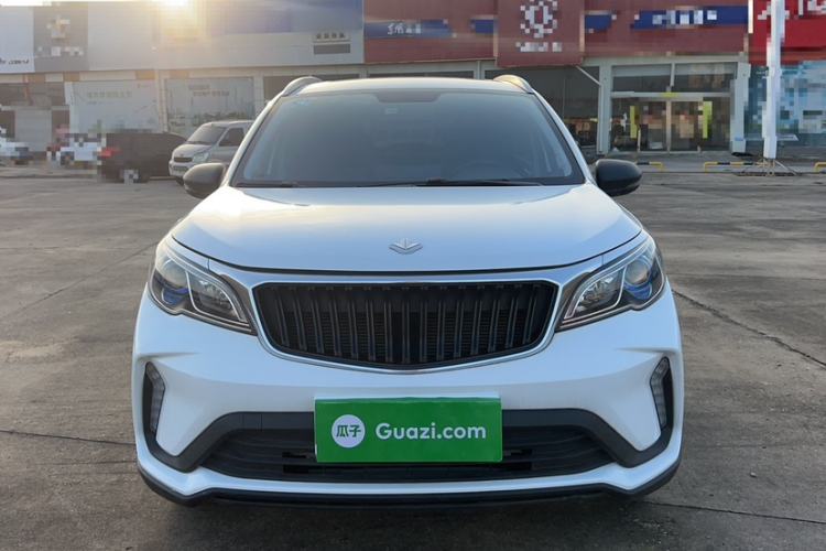 Used Livan X3 PRO 2022 1.5L Manual Little Cutie Exterior 1