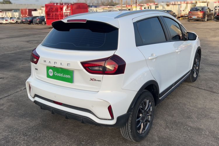 Used Livan X3 PRO 2022 1.5L Manual Little Cutie Exterior 4