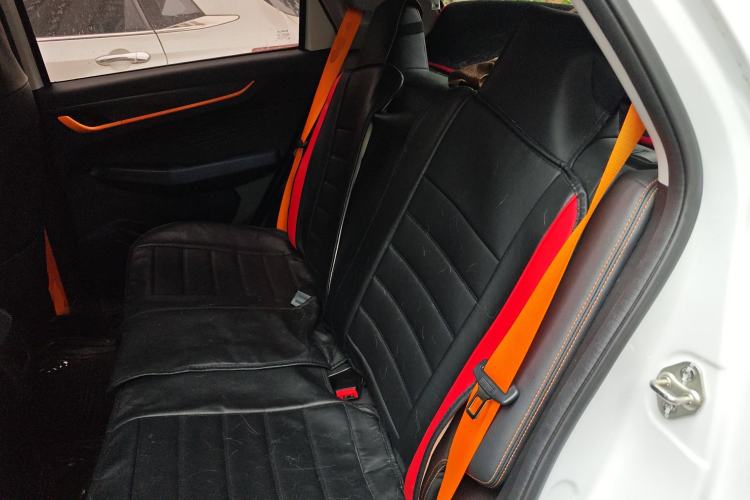 Used Livan X3 PRO 2022 1.5L CVT Xiao Sa Left Rear Seat