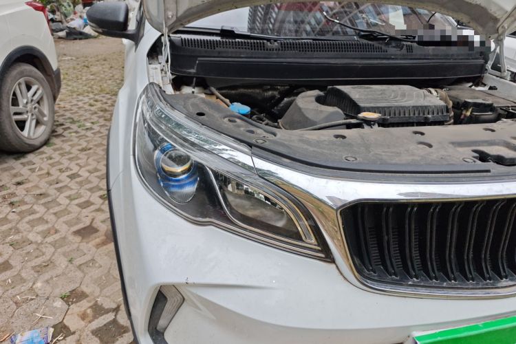 Used Livan X3 PRO 2022 1.5L CVT Xiao Sa Right Front Headlight
