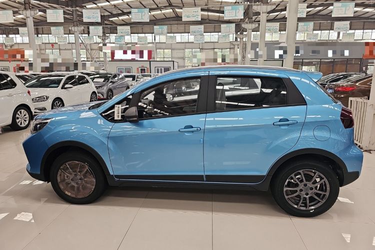Used Livan X3 PRO 2022 1.5L Manual Little Cutie Exterior 5