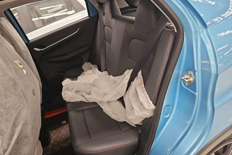 Used Livan X3 PRO 2022 1.5L Manual Little Cutie Interior 1