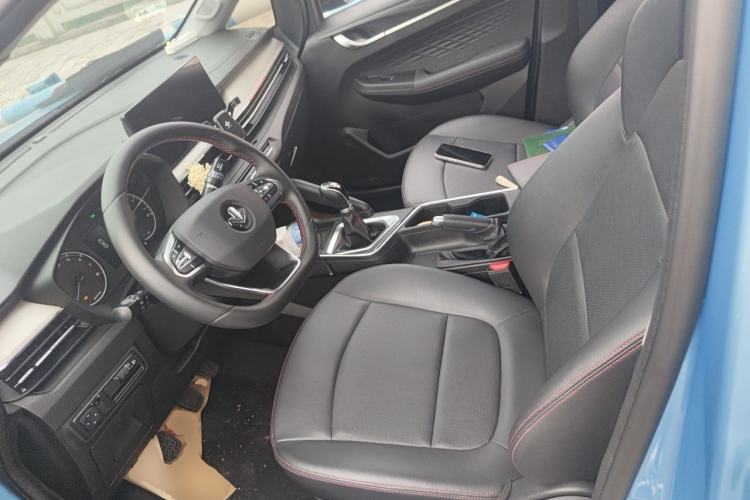 Used Livan X3 PRO 2022 1.5L Manual Little Cutie Left Front Seat