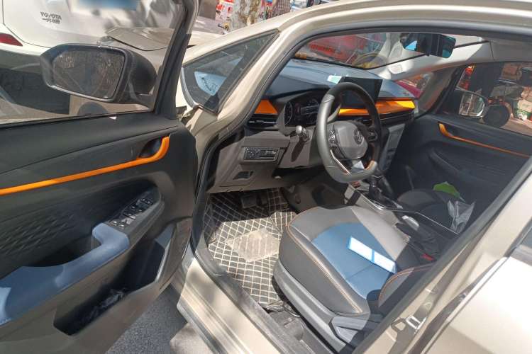 Used Livan X3 PRO 2022 1.5L CVT Xiao Sa Driver Seat
