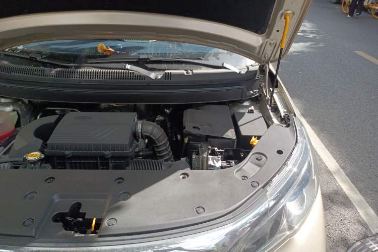 Used Livan X3 PRO 2022 1.5L CVT Xiao Sa Engine Bay Left
