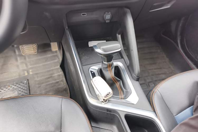 Used Livan X3 PRO 2022 1.5L CVT Xiao Sa Gear Lever