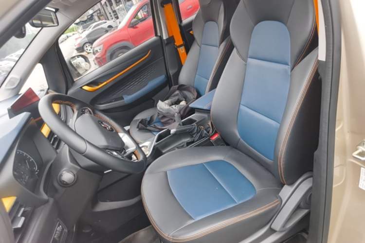 Used Livan X3 PRO 2022 1.5L CVT Xiao Sa Left Front Seat