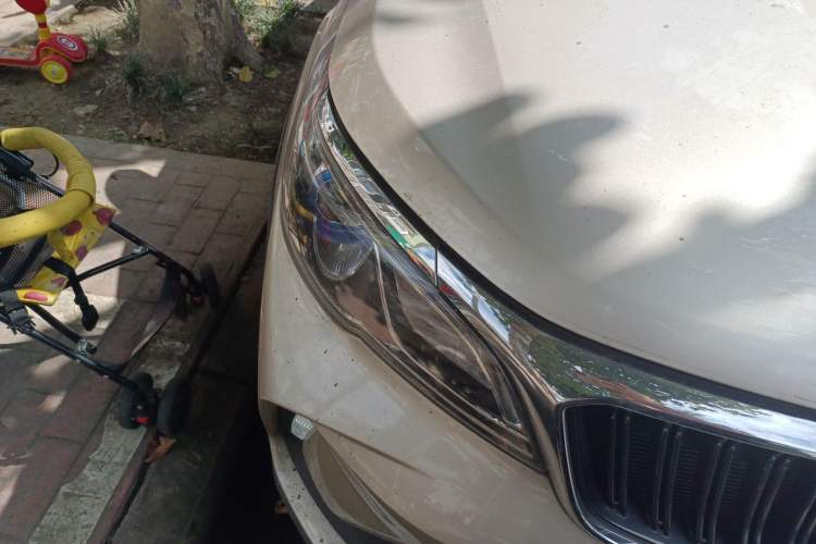 Used Livan X3 PRO 2022 1.5L CVT Xiao Sa Right Front Headlight