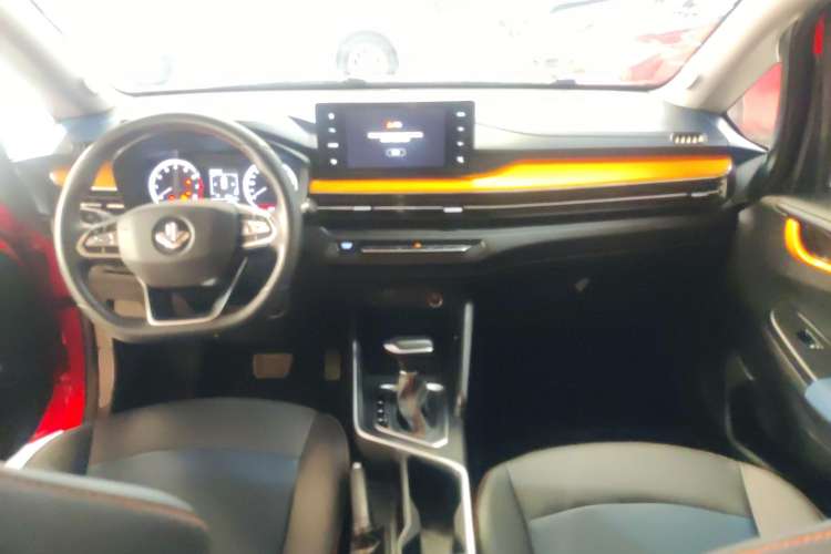 Used Livan X3 PRO 2022 1.5L CVT Xiao Sa Center Console