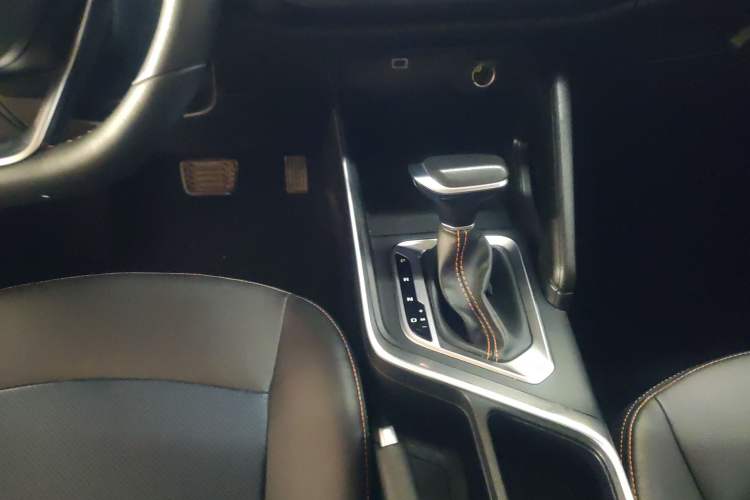 Used Livan X3 PRO 2022 1.5L CVT Xiao Sa Gear Lever