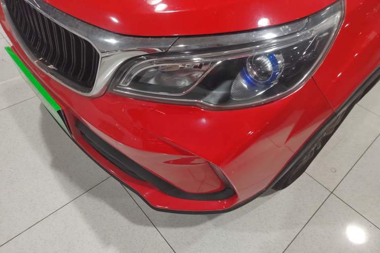 Used Livan X3 PRO 2022 1.5L CVT Xiao Sa Left Front Headlight
