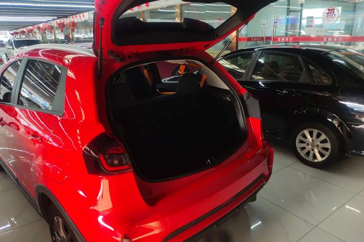 Used Livan X3 PRO 2022 1.5L CVT Xiao Sa Trunk