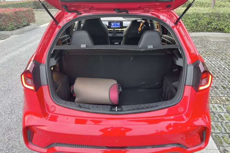 Used Livan X3 PRO 2022 1.5L CVT Xiao Sa Trunk
