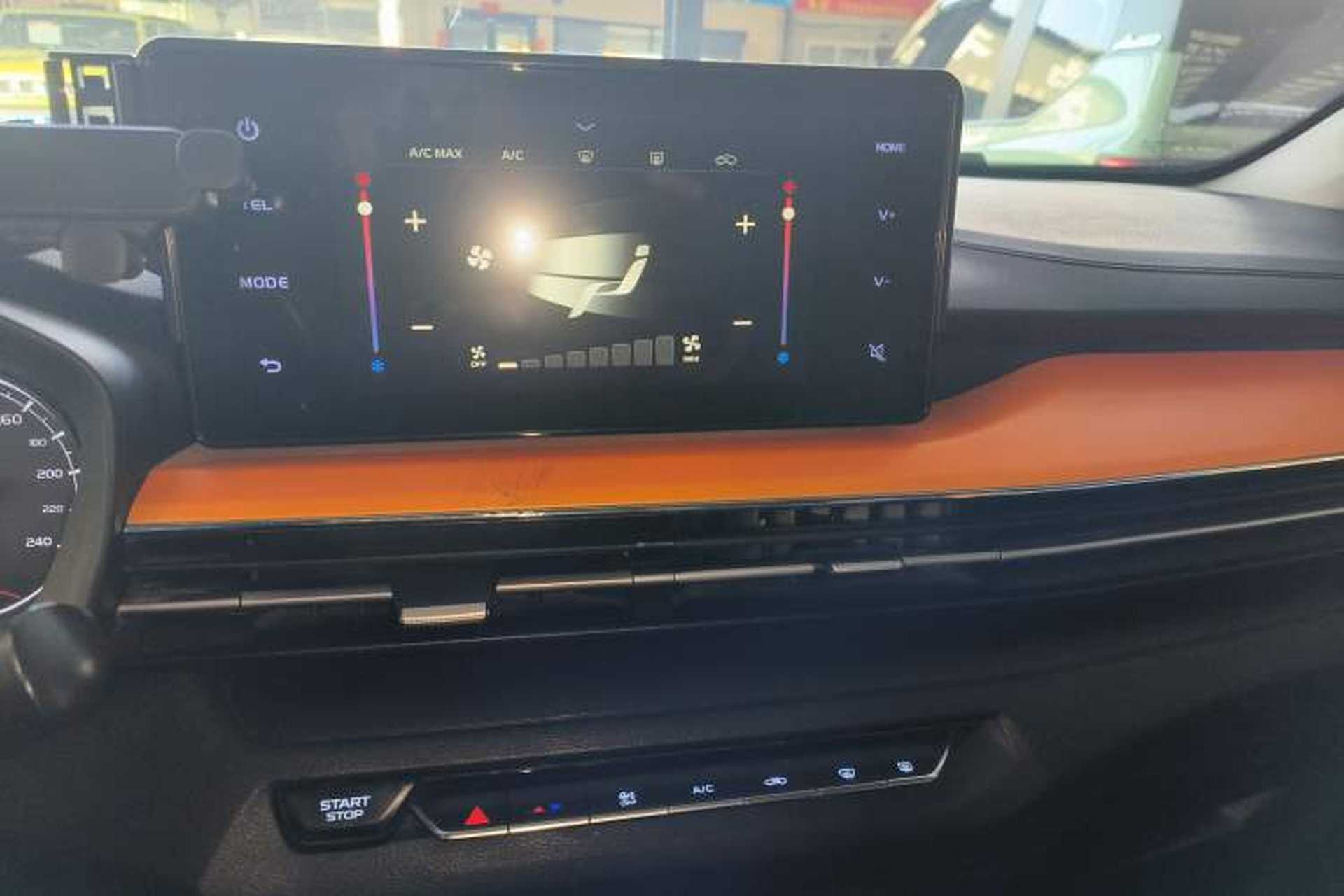 Used Livan X3 PRO 2022 1.5L CVT Xiao Sa Audio And AC Panel