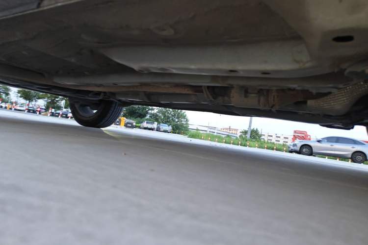 Used Livan X3 PRO 2022 1.5L CVT Xiao Sa Chassis Front Right