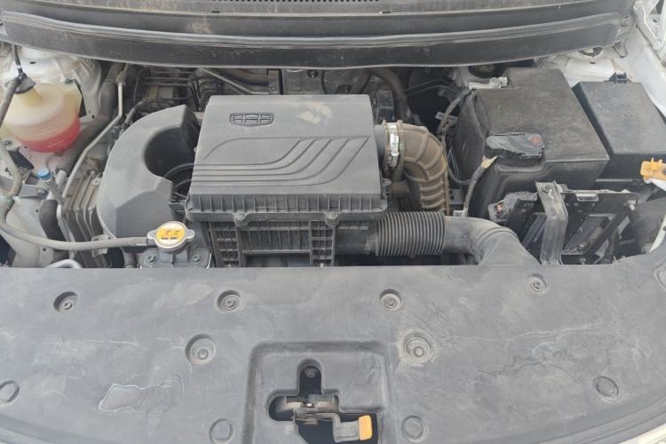 Used Livan X3 PRO 2022 1.5L Manual Little Cutie Engine Bay