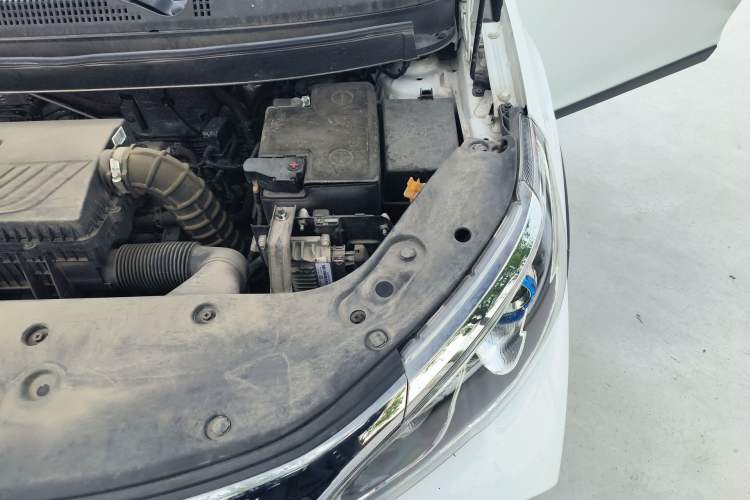 Used Livan X3 PRO 2022 1.5L CVT Xiao Sa Engine Bay Left