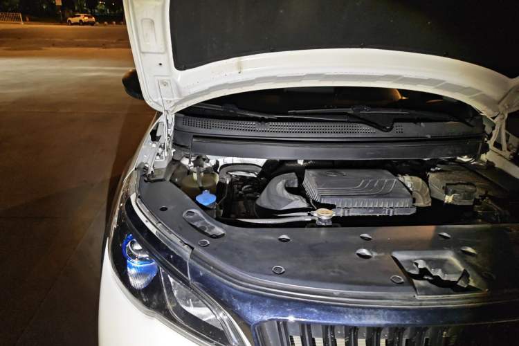 Used Livan X3 PRO 2022 1.5L CVT Xiao Sa Engine Bay Right