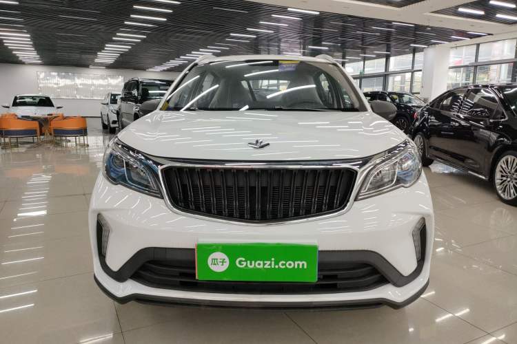 Used Livan X3 PRO 2022 1.5L Manual Little Cutie Exterior 1