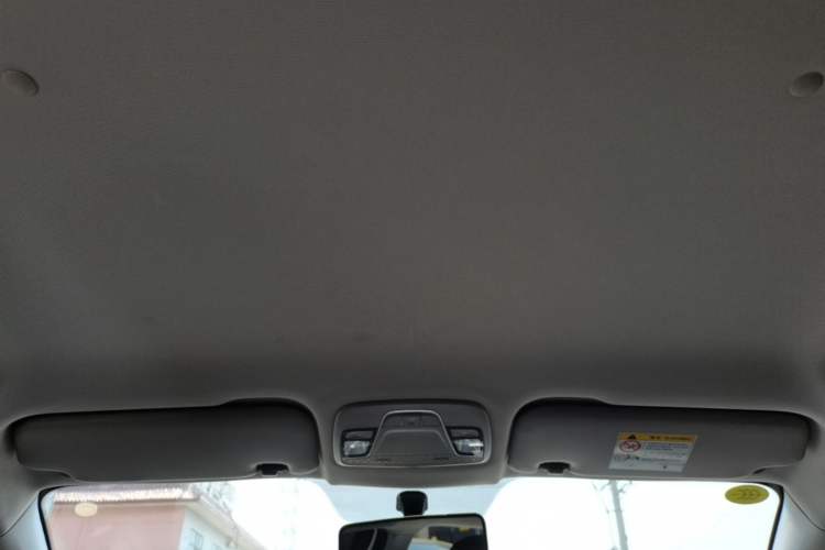Used Livan X3 PRO 2022 1.5L Manual Little Cutie Headliner