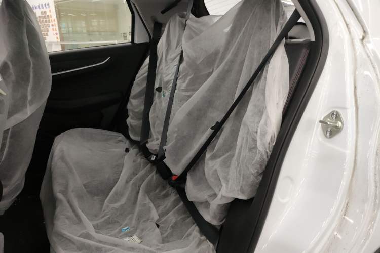 Used Livan X3 PRO 2022 1.5L Manual Little Cutie Interior 1