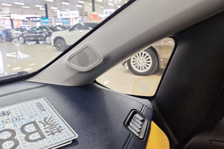 Used Livan X3 PRO 2022 1.5L CVT Xiao Sa Interior 10