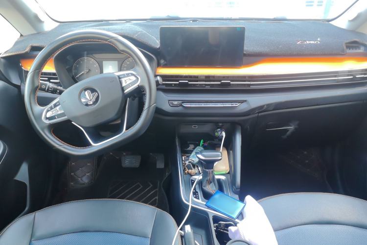 Used Livan X3 PRO 2022 1.5L CVT Xiao Sa Interior 2