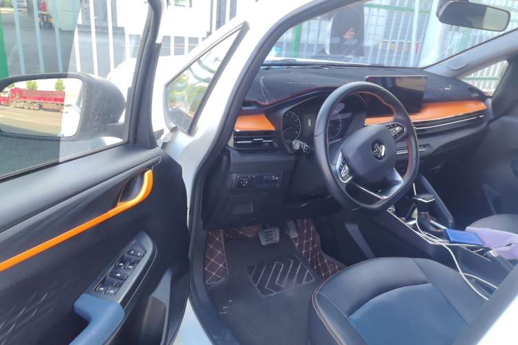 Used Livan X3 PRO 2022 1.5L CVT Xiao Sa Interior 3