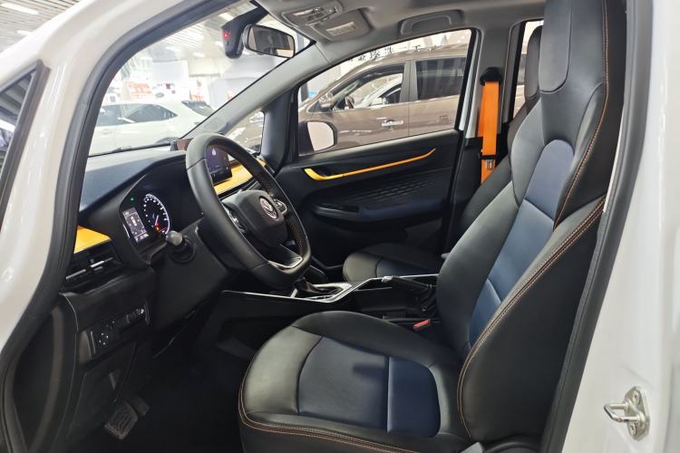 Used Livan X3 PRO 2022 1.5L CVT Xiao Sa Interior 6